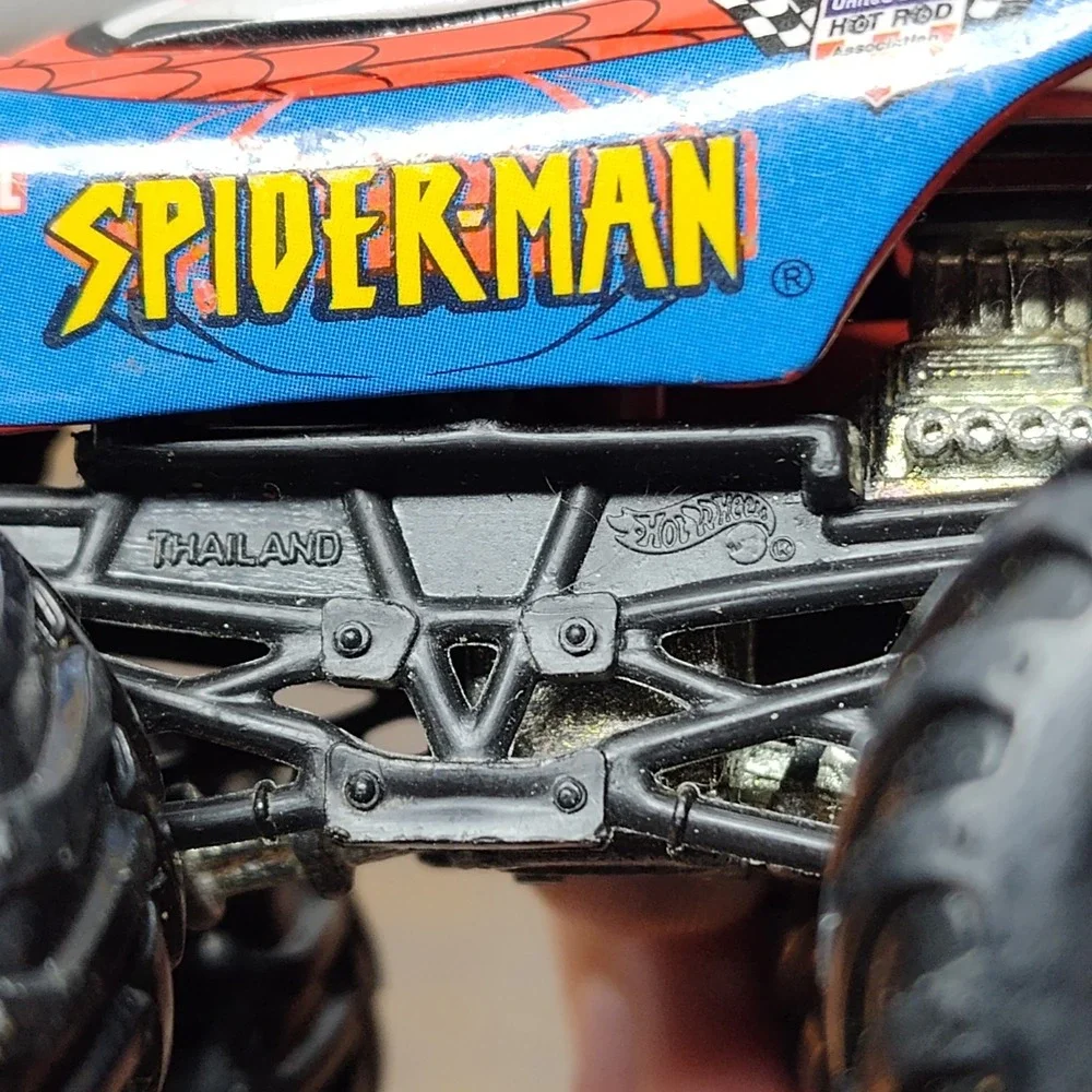 Hot Wheels Monster Jam 4X4 Truck SPIDERMAN Spider-man Marvel